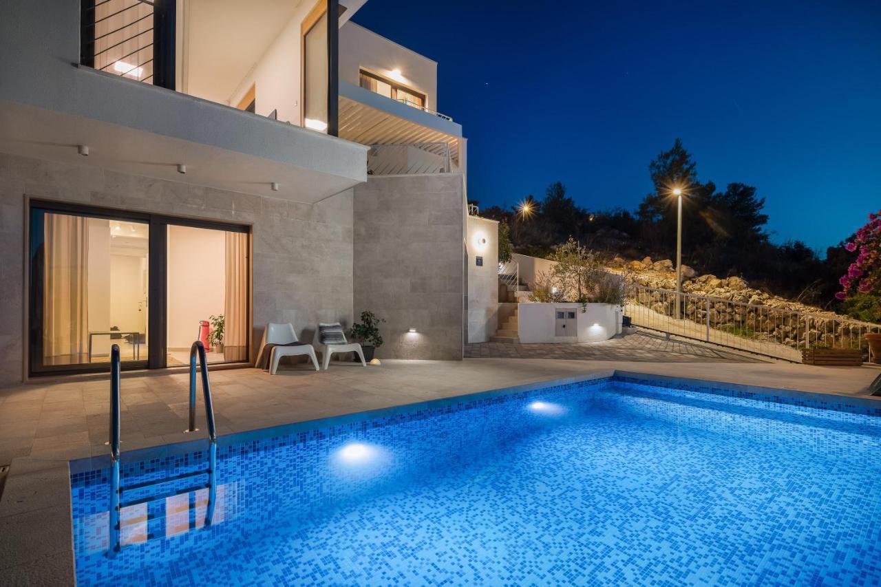 Holiday Home D&D Residence Rogoznica  Exterior foto
